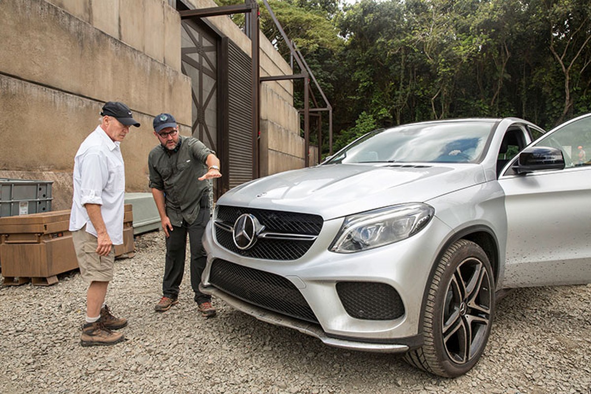Hang loat xe Mercedes tham gia dien xuat trong World Jurassic-Hinh-10